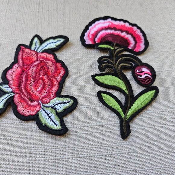 Iron On Patches Embroidery Floral Multi Colot Applique Patches Lot of 2 - Picture 3 of 8